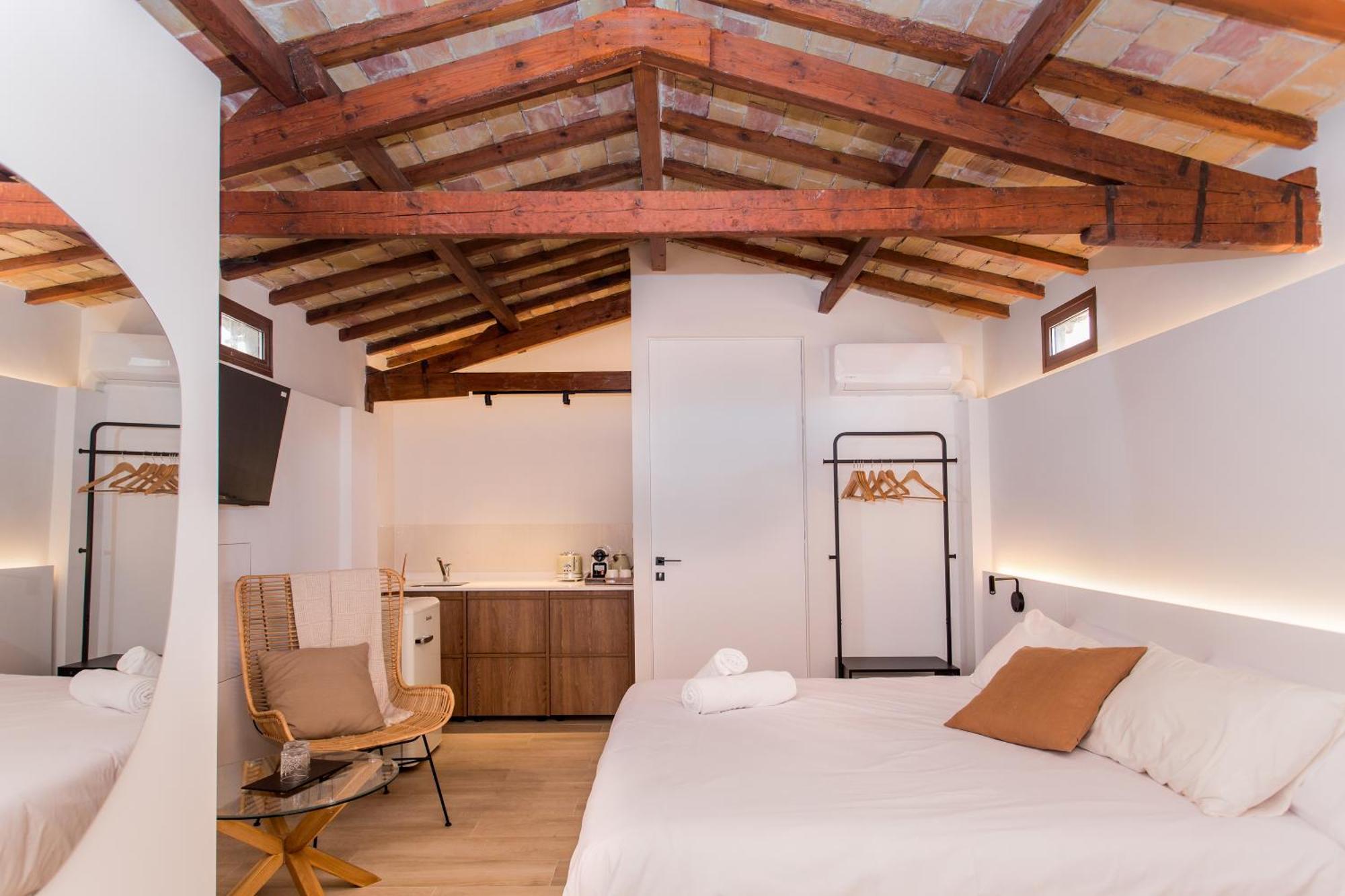 Pizarro By Seaward Suites Villajoyosa Room photo
